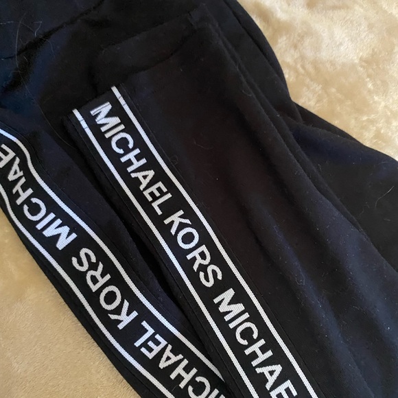 Michaell kors sweatpantss - Picture 2 of 4
